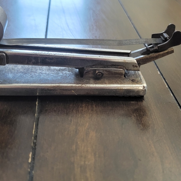 Vintage Pilot Stapler - Picture 4 of 5